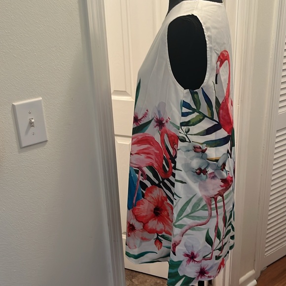 Flamingo sleeveless tunic top - Picture 6 of 6